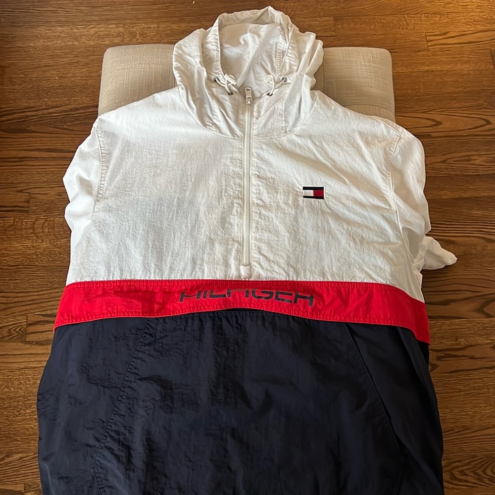 Tommy Hilfiger wind breaker zip up